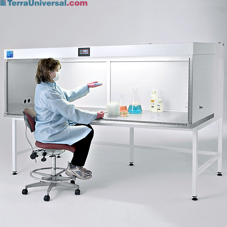 Horizontal Laminar Flow Stations provide an enclosed, HEPA-filtered ISO 5 work environment with stainless steel interior surfaces for easy cleaning | 9620-64C displayed