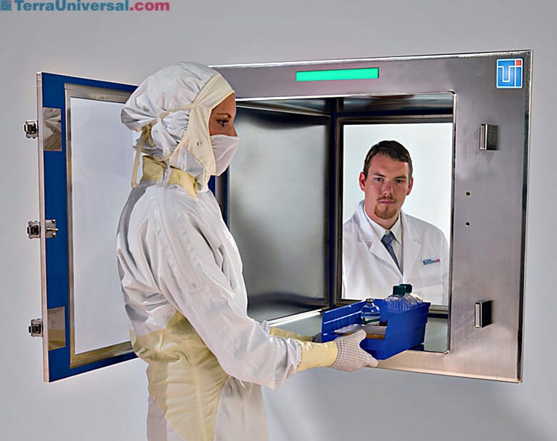 ISO 4-compliant Smart BioSafe® Pass-Throughs offer smooth interiors, autoclavable doors and smart electronic interlocks for critical aseptic use | 2635-75A-2-316 displayed