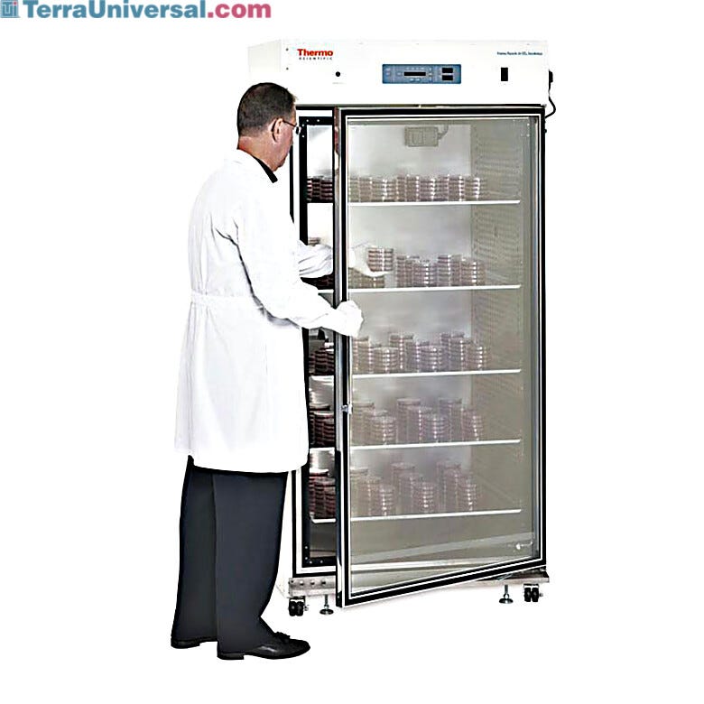 Large Capacity Reach-In CO2 Incubator by Thermo Fisher Scientific with directed horizontal laminar airflow; 29.0 cu. ft. model also in 230V  |  3615-38 displayed