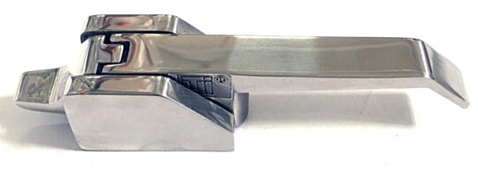 Liftlatch comes with catcher  |  1603-43-316L displayed