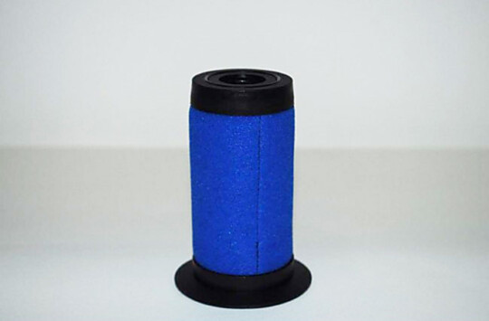 Removes particles and liquid vapors from the feed line  |  2700-16 displayed