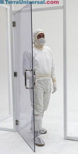 This door incorporates Terra's BioSafe design for optimal cleanliness.