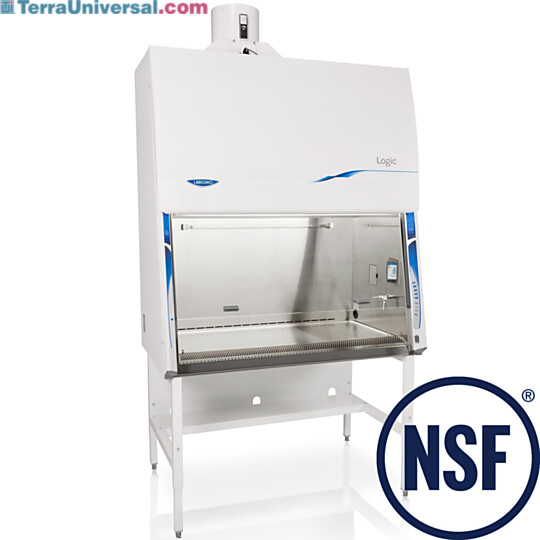 Labconco's Class II B2 biosafety cabinet is made with leak-tight 304 stainless steel and tempered safety glass  |  3651-PP-01 displayed