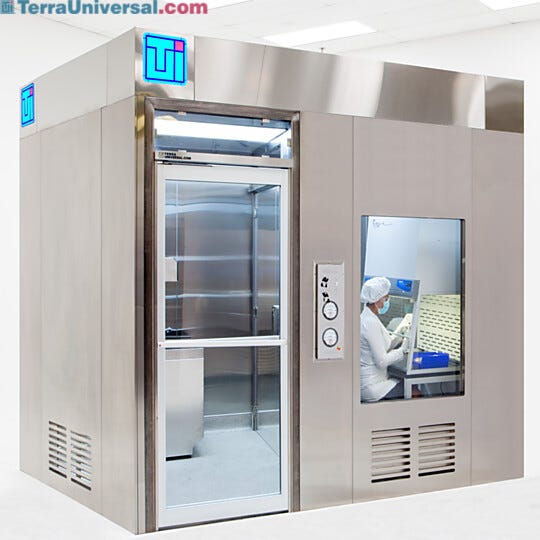 Shown is an all stainless-steel USP797 compounding room, including ante-room and buffer room  |  2900-94-SS displayed
