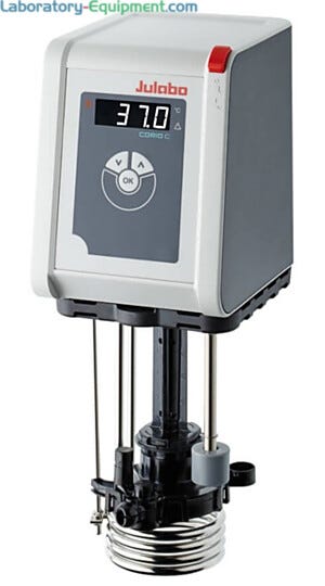 #9 011 000 with precise temperature control, a big display and quiet operation  |  2440-09 displayed
