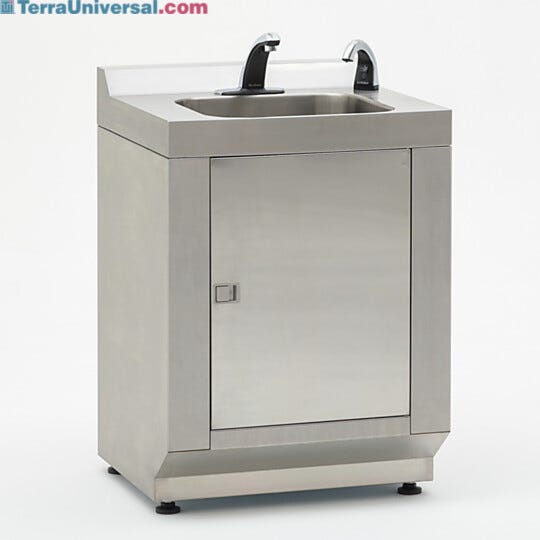 Single-sink modular cleanroom hand washing station in 304 stainless steel with hands-free faucet and automatic IR beam soap dispenser included  |  9600-83B displayed