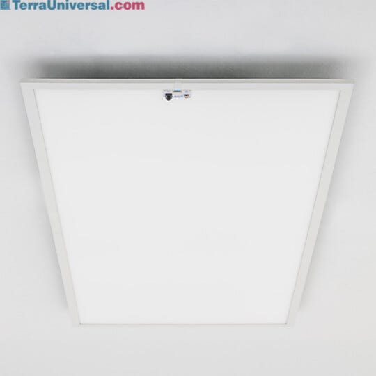Battery- powered emergency light illuminates cleanroom in event of a power failure | 3800-47A displayed