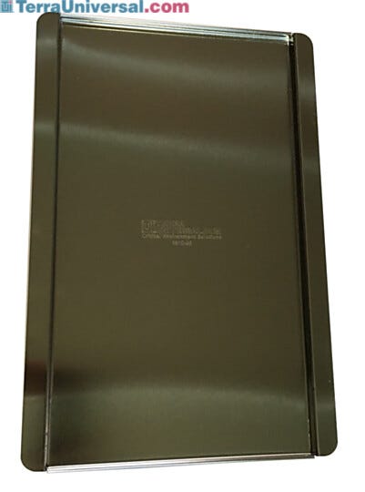 Adjustable shelves support weight loads of up to 45 pounds.  |  4002-55 displayed