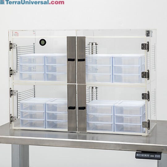 Smaller drawers can sit side-by-side for detailed organization | 1741-61 displayed