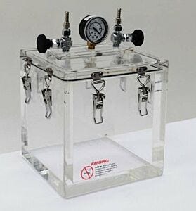 Vacuum Chamber; Benchtop, Acrylic, 7" W x 7" D x 7.5" H ID x 1"Thk, Removable Top Lid