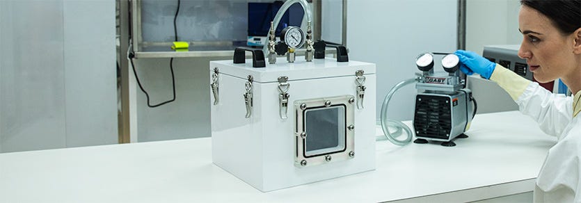 Vacuum Chamber Performance and Cost: Aluminum vs. Stainless Steel Explained