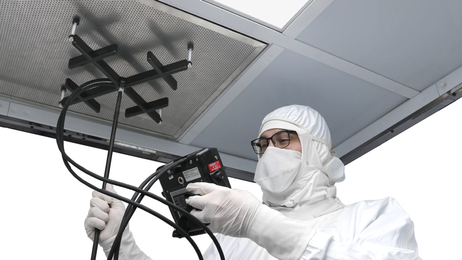 Methods of Cleanroom Air Flow Calibration - Tips for Balancing and Calibration