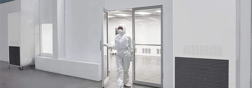 Isolation vs. Containment Cleanrooms