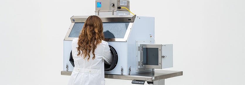 5 Innovative Ways Industries are Using Glove Boxes