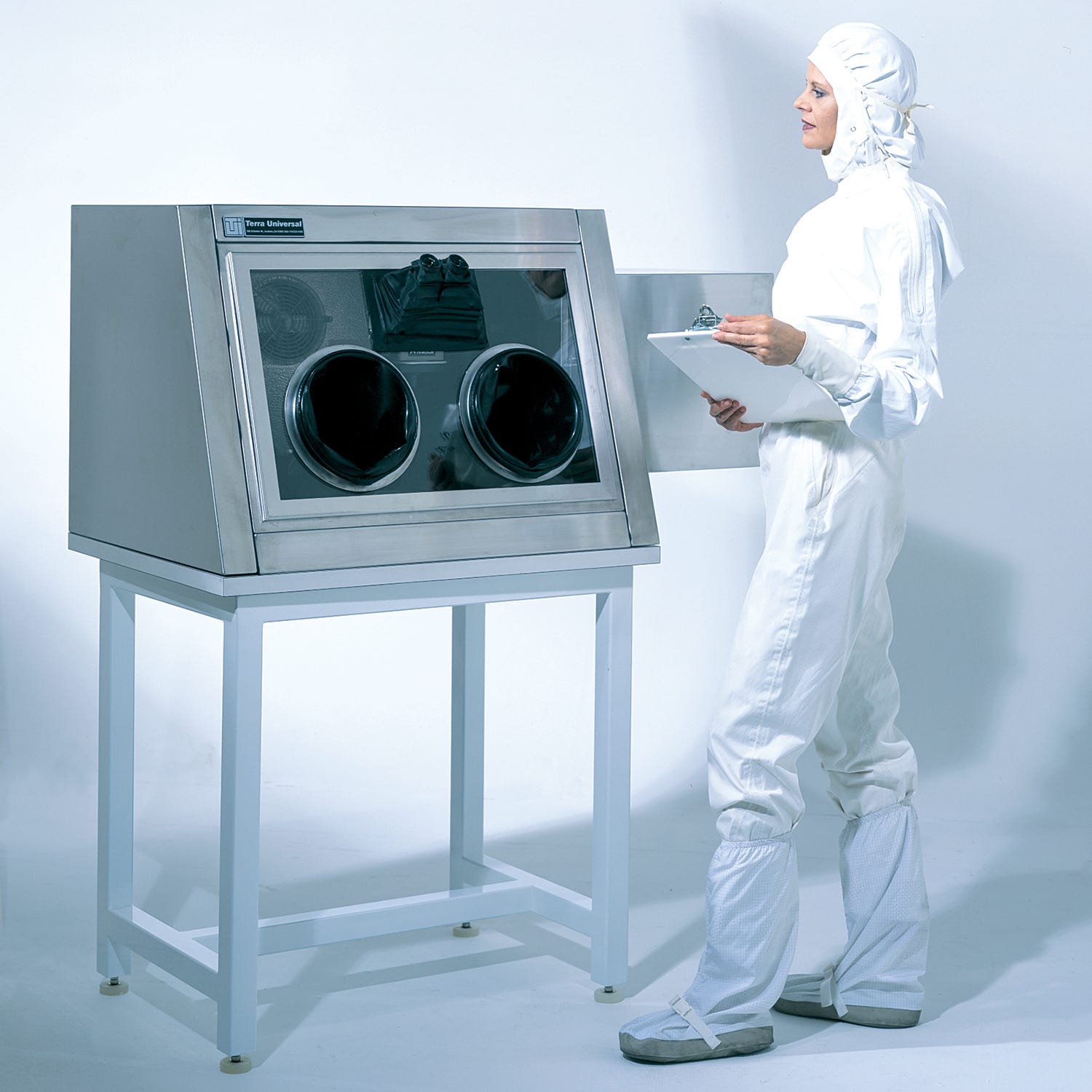 Refrigerated Glove Box with Insulation Terra Universal