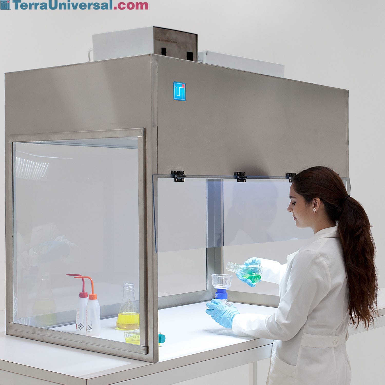 Laminar Flow Hood Terra Universal